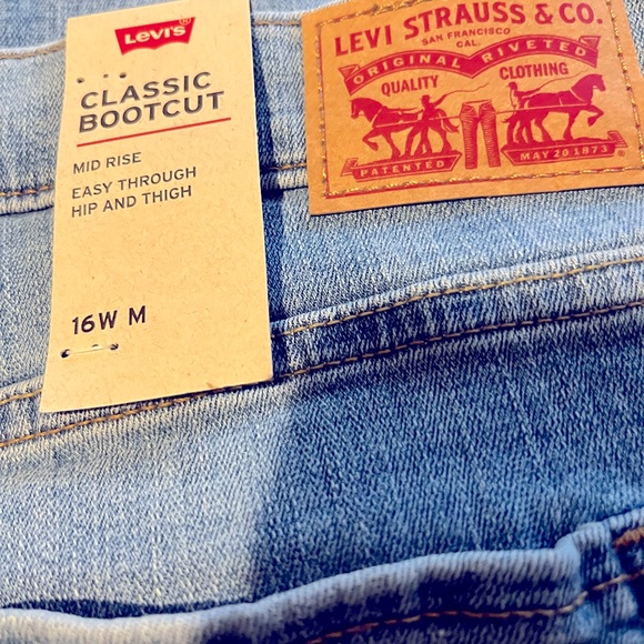 Levi's Sculpt Desert Dreamin Bootcut Jeans NWT - Picture 7 of 9